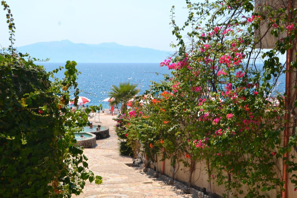 Vila 15 Bougainville Sarande Luaran gambar