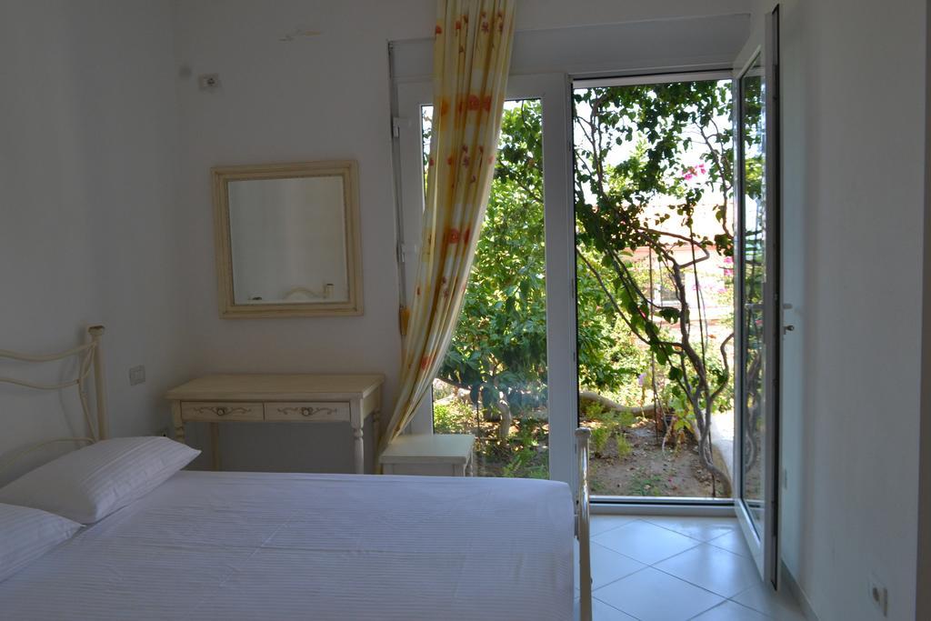 Vila 15 Bougainville Sarande Luaran gambar